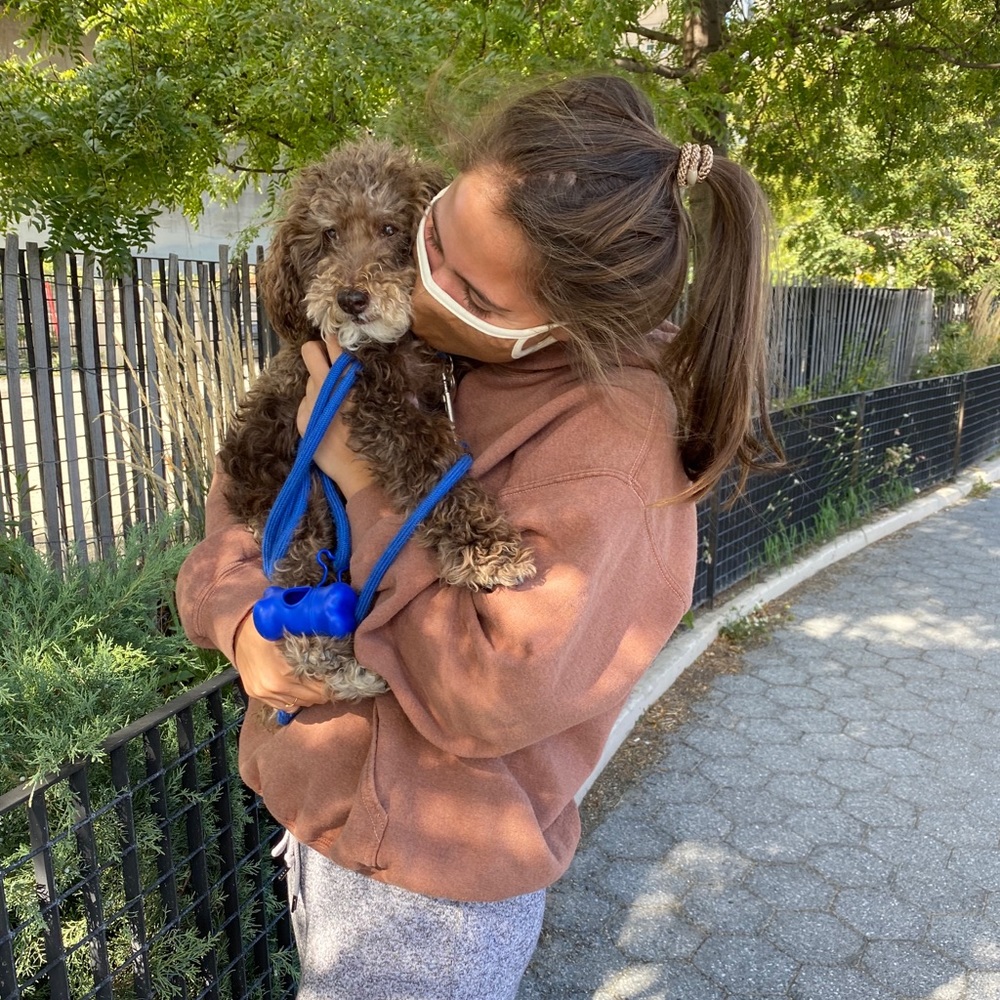 Meet your Posher, Cami